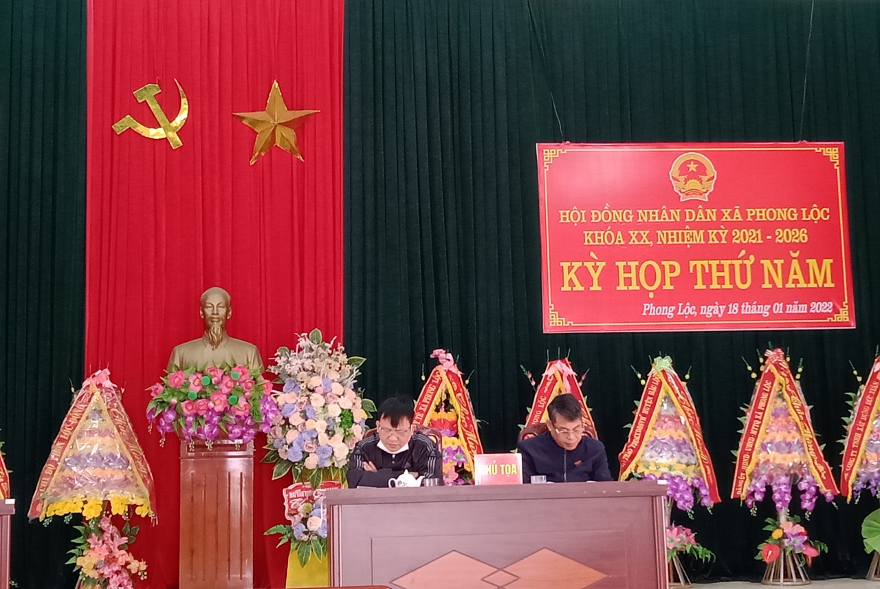 Kỳ họp thứ năm HĐND xã Phong Lộc, khóa XX, nhiệm kỳ 2021 - 2026